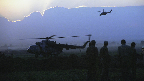 Чеченский конфликт 1994-1996 годов. Боевые вертолеты федеральных войск, архивное фото